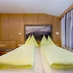 Energiepension Schwaiger Bed & Breakfast 3*