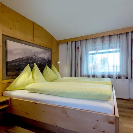 Energiepension Schwaiger Frühstückspension Leogang